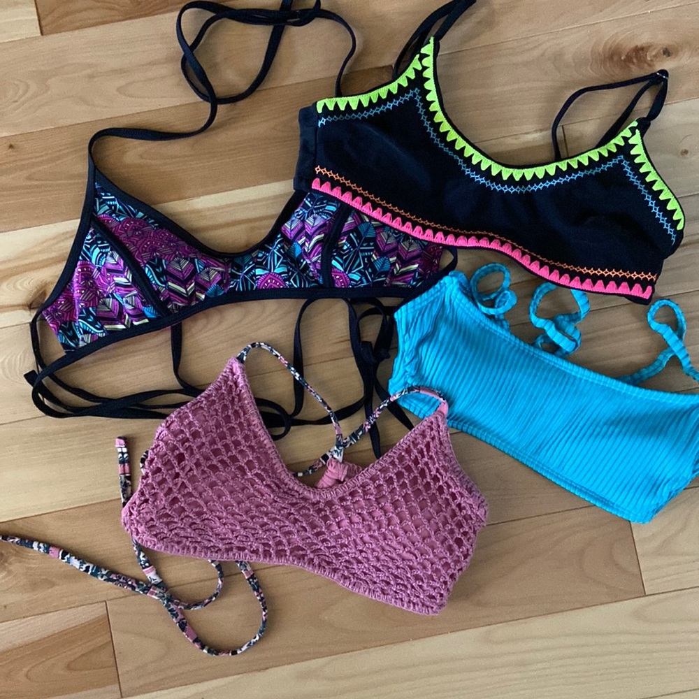 Xhilaration bikini top bundle Medium